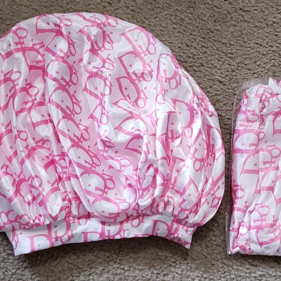 Accessories - silky sleeping bonnet $7.00 each